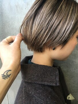 ルーム(Loom.) ハイグレージュ【Loom./明治神宮前/原宿/表参道】