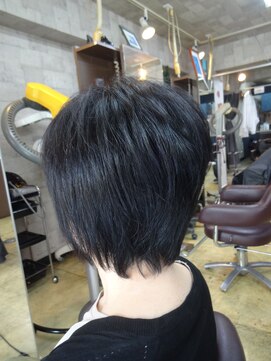 ヴァンテアン 巣鴨店 大人可愛い30代40代50代小顔ワンサイドショートボブ丸み前下がり