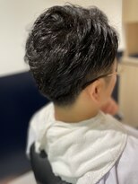 リバティシェアバーバー 銀座(LIBERTY SHARE BARBER)&nbsp;2ブロックショート/七三/メンズ/銀座/東銀座/〈銀座〉理容室