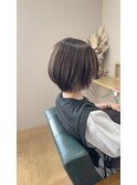 ショートにもおすすめ☆ナチュラル縮毛矯正、透明感カラー