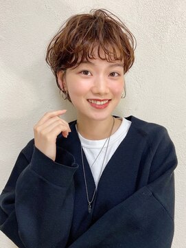 ハウスアンドヘアーワークス(House&Hair works) 前髪長め大人小顔ショート30代40代50代　藤沢