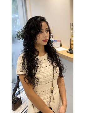 シアン 矢場町店(CYAN.) スパイラルパーマ×ロングレイヤー