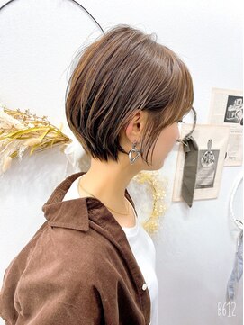 メモリーズ 銀座(Memories) キレイなハイライトとくびれショートボブ☆