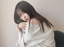 ≪QUMUスタイル紹介≫小顔カット×透明感カラーで抜け感を演出【前髪カット/髪質改善/韓国/韓国ヘア】