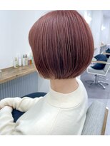 イラ(Era) ピンクブラウン×ショートボブ