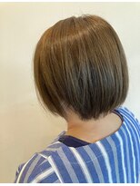 スタジオ アルファプラス 日暮里店(studio α+)&nbsp;ステップボーンカットカットボブショートハイライト白髪ぼかし