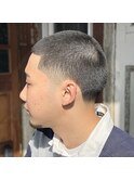 スタイリスト【上岡】テーパーフェードボウズ