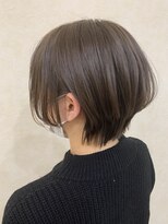 トップヘアー 池の内店(TOP HAIR)&nbsp;20代30代耳だしショートボブ