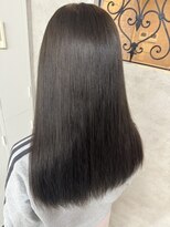 ルノン シェリー(LUNON cheliy)&nbsp;グレーカラー/ワンカラー/ツヤ髪