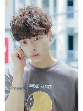 リップス 原宿(LIPPS) 無造作マッシュ　スパイラル　刈り上げ