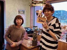 アートザライン(Art the line)の雰囲気（お近くのお客様も多いです。）