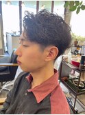 波巻きツーブロック束感モテる黒髪