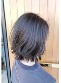 大人可愛い外ハネレイヤーボブ