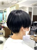 黒髪ショート