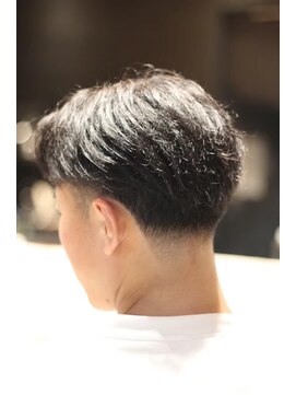 キングスマン トウキョウ(KINGSMAN TOKYO) センターパート