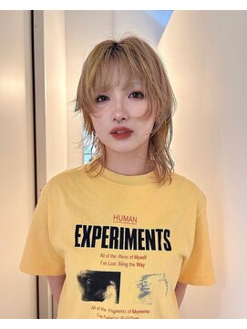 パークホワイト 代官山(PARK White) ハイトーンレイヤースタイルミディアムレイヤーハッシュカット