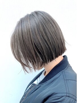 タッセルボブ　×　[髪質改善] カラー　×　グレージュ