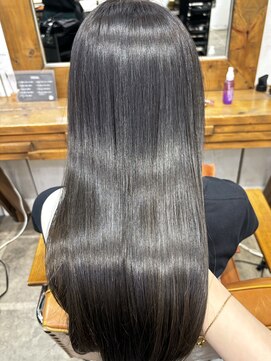 ニューラインギンザ(New-Line 銀座) 美髪トリートメント【中野莉子】