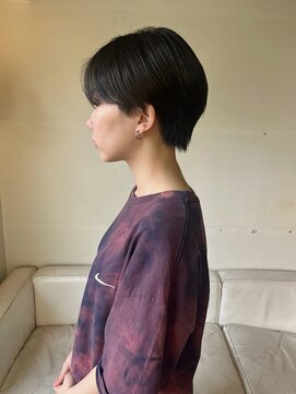 タヴィ(Tavi) ショートカット/コンパクトショート/ショートボブ/丸みショート