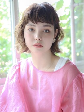 コム(com by neolive) ハーフカール重めボブ 2