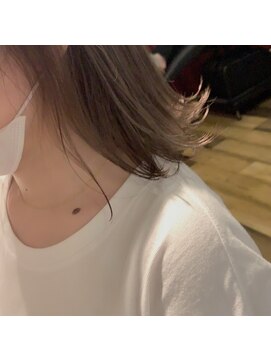 ニール(Neale.) おべーじゅ