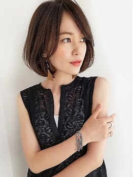 レア(le’a)の写真/オシャレに白髪染めがしたいという方におすすめ◎大人女性の魅力を最大限に引き出します♪