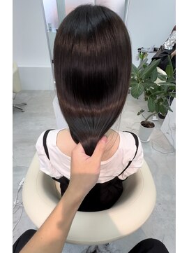 ルーツ 巣鴨 本店(roots) 艶髪コアミートリートメント