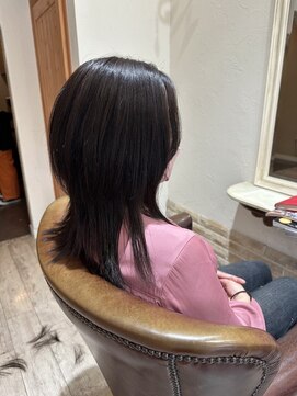 ヘアーアンドメイク リン(Hair&Make Rin) 20代30代40代50代大人かわいいウルフカット