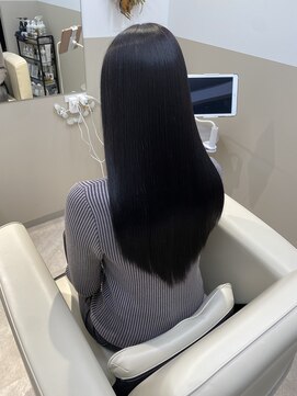 シュヴーブリヤン(cheveux brillants) 【美髪縮毛矯正乾かすだけで艶髪を叶える】つやんつやんな質感に