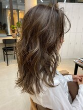 ジェット 姫路 飾磨(jet.) レイヤーカット、ハイライトカラー