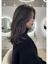 エル 新小岩(elu)&nbsp;美髪/ワイドバング/レイヤーカット/くすみベージュ/新小岩駅