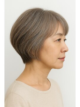 ハピネス クローバー 八木店(Happiness CLOVER) 白髪ぼかしショート 脱白髪染め 30代40代50代60代 八木