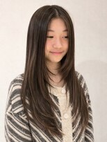 キリ 逗子(kiri) 逗子葉山レイヤーカット顔周りレイヤーロングレイヤー韓国眉毛M9