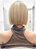 後ろから見ても美しいタッセルボブ 