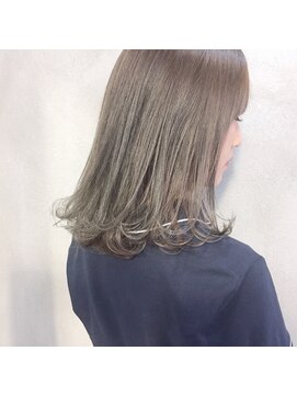 ミント(mint) *色素薄!外国人風ヌーディーベージュ*