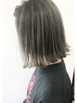 レイラバイアフロート 吉祥寺(Lila by afloat)&nbsp;【afloat/小笠原剛】切りっぱなしボブのミルクティーハイライト