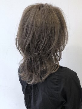 アフロート ギンザ(AFLOAT GINZA) くびれシルエット  ウルフレイヤーカット