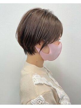 ギフト(GIFT) 【GIFT】　くびれヘア　ミルクティアッシュ　ニュアンスカラー