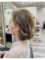 ワイスラッシュジングウ(Y / JINGU)&nbsp;≪たっぷりハイライト≫ベージュカラー