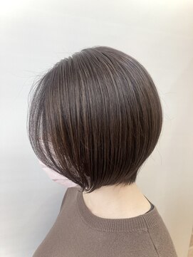ラフューネ(Raffune) ショートボブ/ニュアンスカラー/アースカラー