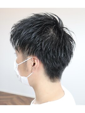 ウィスカーヘアー(whisker hair) さわやかツーブロック