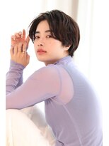 シロフ シンジュク(shirof shinjuku) 美シルエット×大人ハンサムショート