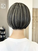 ミュール(mule)&nbsp;コントラストハイライト/ショートボブ