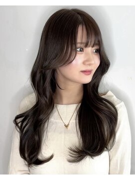 ワン バイ ジエクト(One by The Ect) 【レイヤーロング】オリーブグレージュヘルシーアッシュカラー