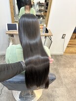 ミント 鳳(Mint.) 20代30代大人可愛い髪質改善小顔アッシュベージュ艶感ロング