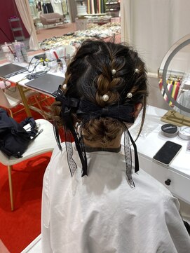 アイベックヘアー ツイン団子