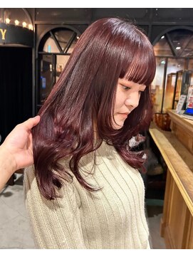 ノラ ヘアーサロン(NORA HAIR SALON) 【大久保】ダブルカラーで作るチェリーレッドカラー