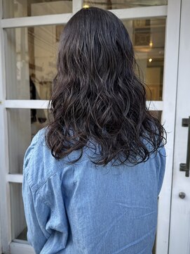 パザパ(pas a pas) ふんわりぷるんなロングパーマ