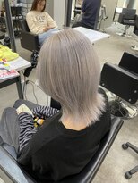 エイト 博多店(EIGHT hakata)&nbsp;【EIGHT hakata】　ホワイトグレー