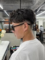 ニコ トウキョウ ロジック(nico TOKYO Logic)&nbsp;メンズセンターパート曲がる縮毛矯正アップバング